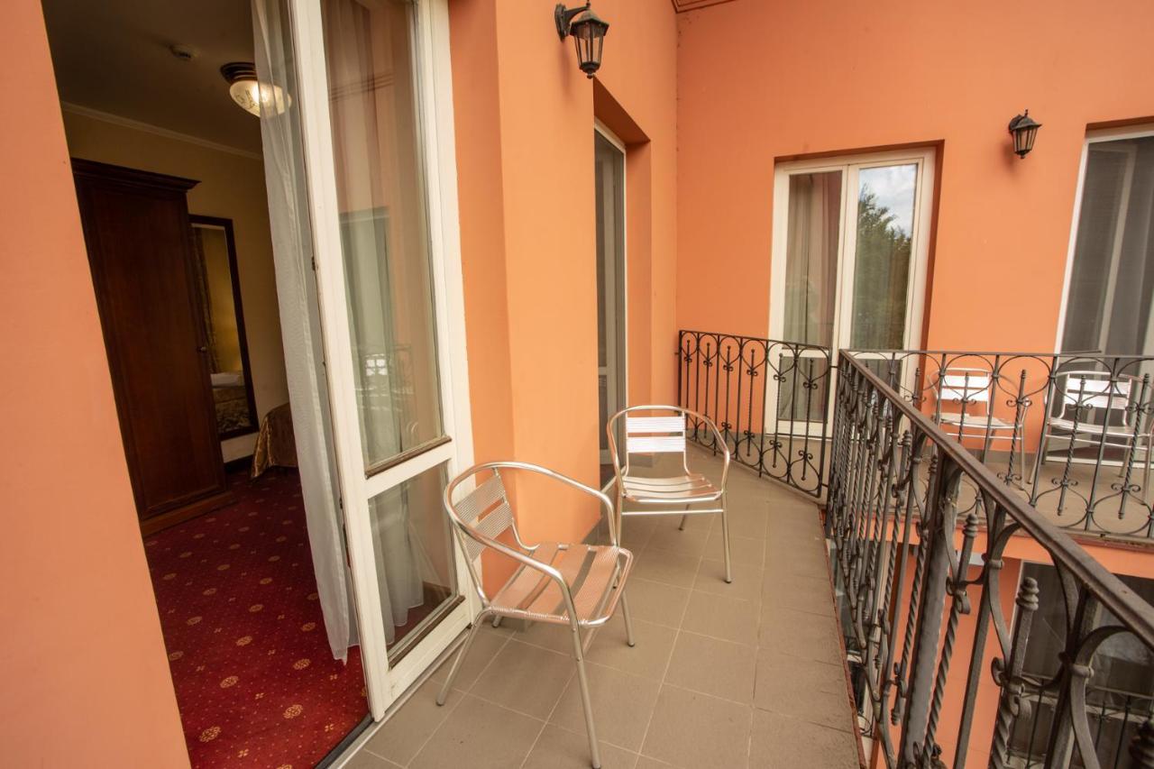 Mozart Hotel Szeged Exterior photo